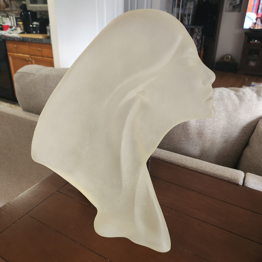 Vintage Austin Productions Stargazer David Fisher Lucite Woman Head Profile 1980